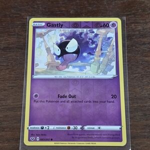 Pokemon Gastly #083 Sword & Shield Base Reverse Holo Card 083/202